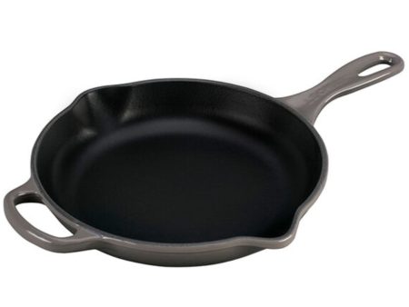 Le Creuset Signature Skillet – 9  – Oyster Discount