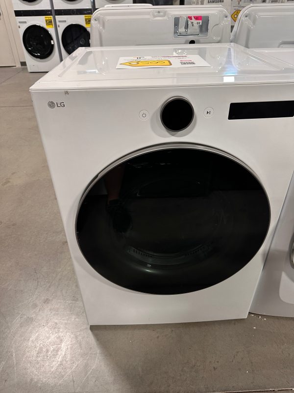 BRAND NEW LG SMART ELECTRIC DRYER MODEL: DLEX5500W DRY12728 on Sale